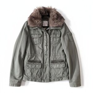 American Eagle Outfitters Jacket removable Faux Fur Collar Utility Y2K military